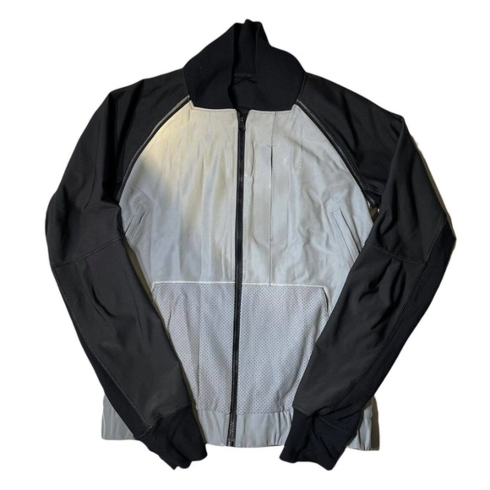 Lululemon Bright Reflective 3M Silver Black Bomber‎ Jacket Zip Size 4